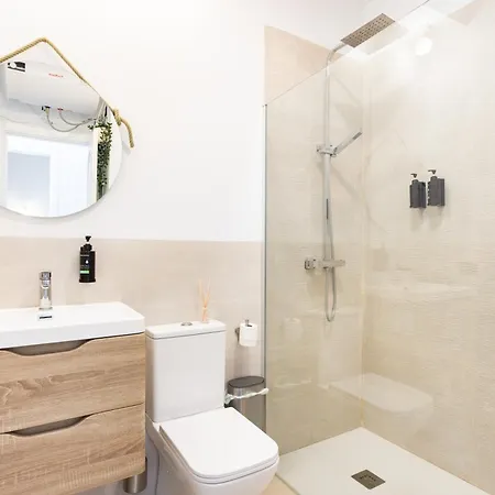 Apartment Home2book Radiant & Stylish Urban